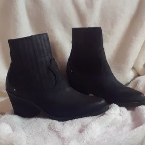 Anthropology free people musse and cloud boots